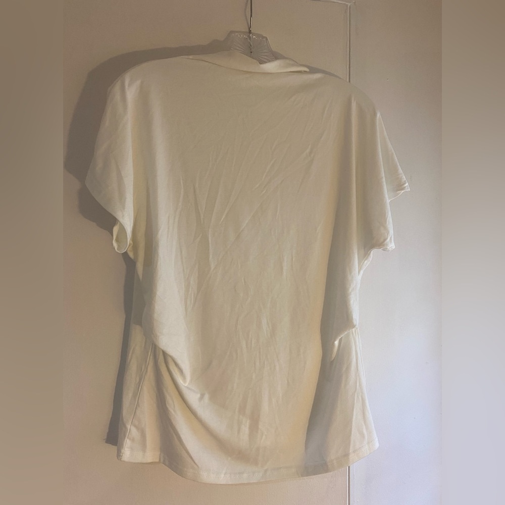 Women’s high neck top